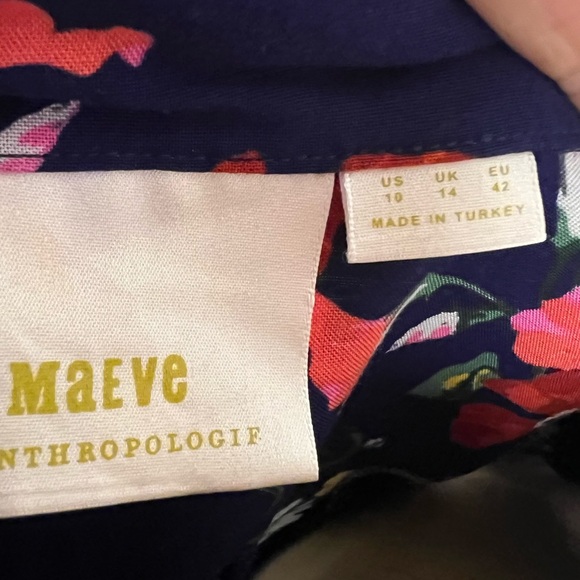 Anthropologie Maeve blue short sleeve floral button down blouse with tie - Picture 4 of 5